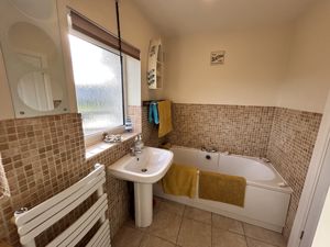 Photo 16- click for photo gallery